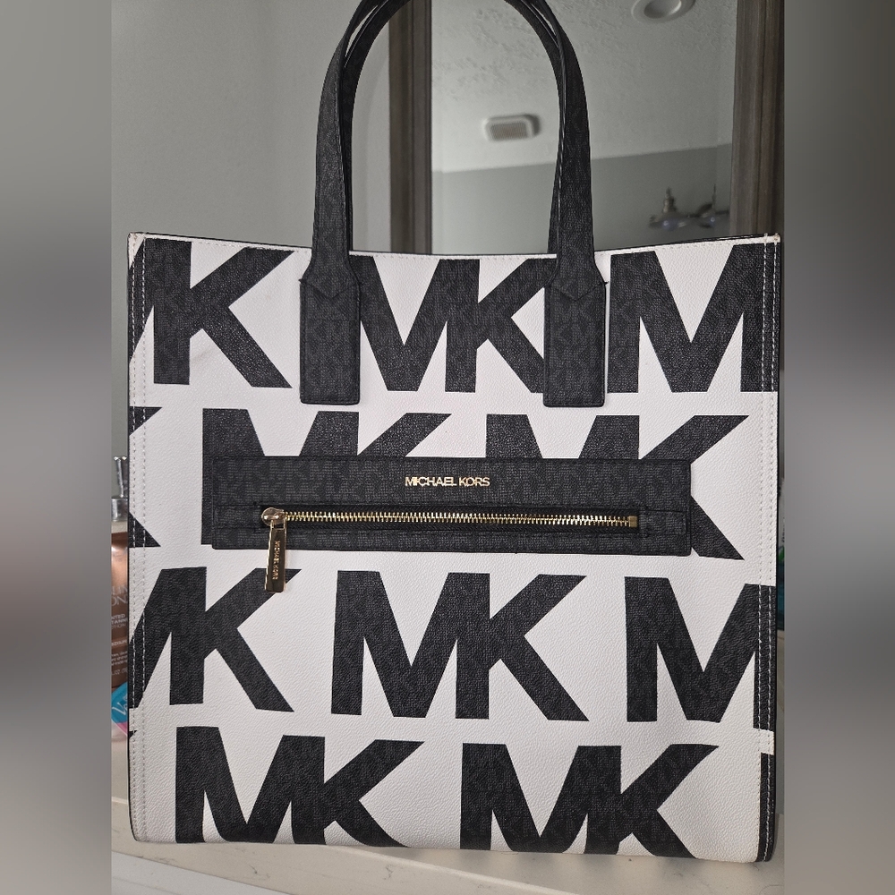 Michael Kors Monogram Black and White Tote